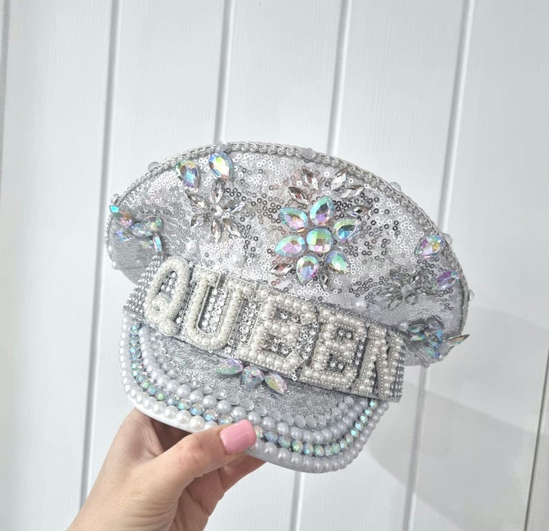 Bride embellished sailor hat/Bride captain hat/Hen do hat/Bridal hat/Bride boat hat/Wedding hat/Bridal hat/Personalised Bride hat/Mrs hat afbeelding 8