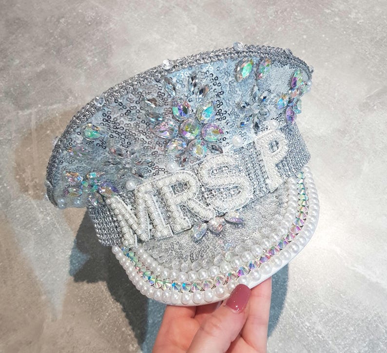 Bride embellished sailor hat/Bride captain hat/Hen do hat/Bridal hat/Bride boat hat/Wedding hat/Bridal hat/Personalised Bride hat/Mrs hat afbeelding 5