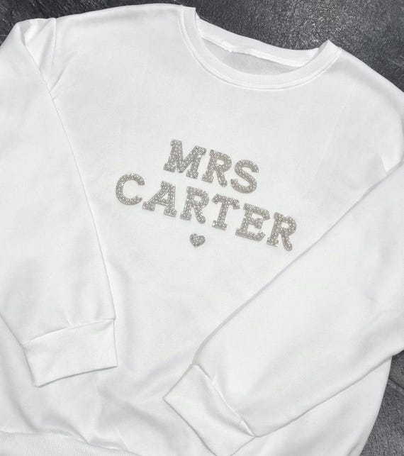 Personalised Bride sweatshirt. Hen do sweatshirt/Airport sweatshirt/Honeymoon sweatshirt/Rhinestone letters/Bridal sweatshirt/Bride jumper