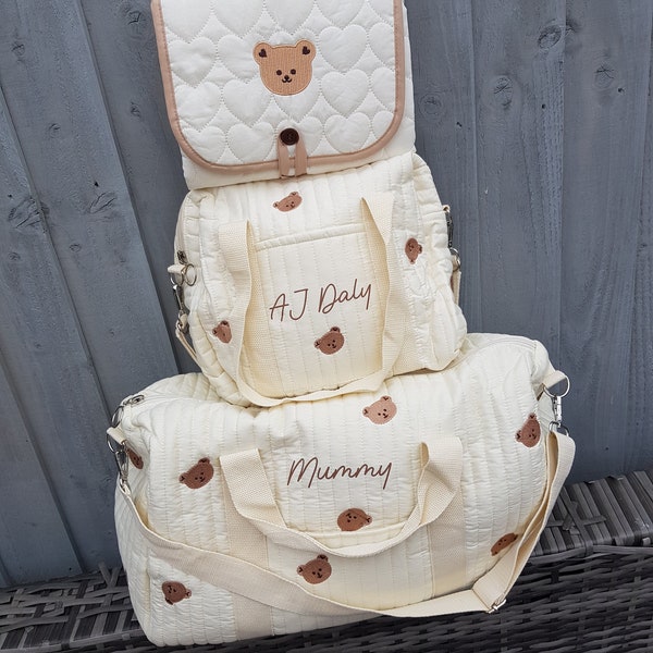 Personalised cream/beige neutral bear baby unisex, boys, girls changing bag/Baby bag/Duffle/Holdall/Overnight bag/Maternity bag/Pram bag