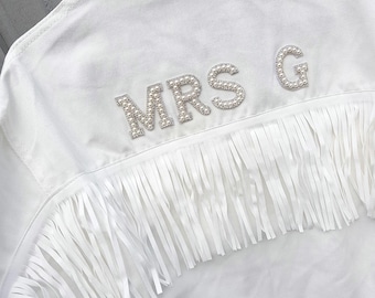 White Bride denim jacket/Bride cowgirl jacket/Tassel jacket/Fringe jacket/Hen do jacket/Personalised bridal jacket/Bridal denim jacket