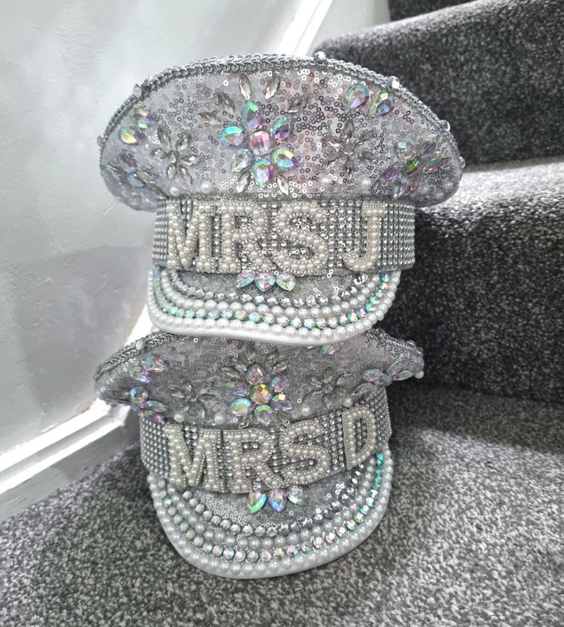 Bride embellished sailor hat/Bride captain hat/Hen do hat/Bridal hat/Bride boat hat/Wedding hat/Bridal hat/Personalised Bride hat/Mrs hat afbeelding 9