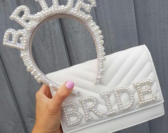 Bride clutch bag & headband hen do set/Bridal headband/Pearl headband/White clutch/Personalised clutch/Brides bag/Hen do bag/Honeymoon bag