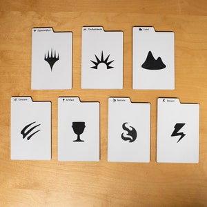 マジック：ザ・ギャザリング（MTG）プレミアムエッチングタブ付きカード縦仕切り | ホワイトブラック | アクリル | 7デザイン | 彼や彼女への最高の贈り物
