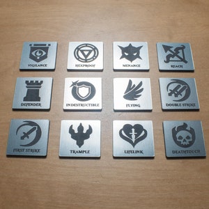 Jetons de capacité Magic the Gathering (MTG), compteurs de mots-clés | Marqueurs carrés de 24 mm | Lot de 12