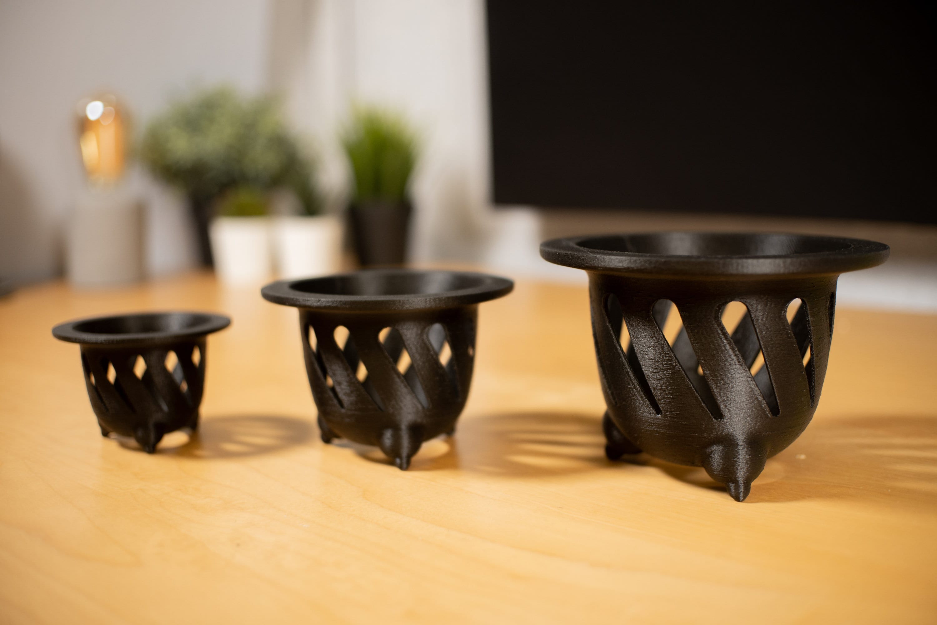 - Aerated Plant Pot With Excellent Drainage