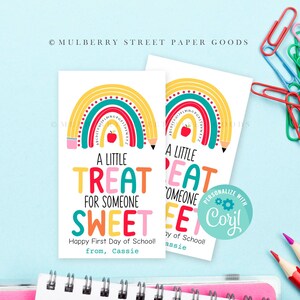 Bearbeitbarer erster Schultag Leckerbissen für Jemanden Süßer Geschenkanhänger Druckbarer Sofortiger Download 1. Schultag Label Regenbogen Zurück in die Schule