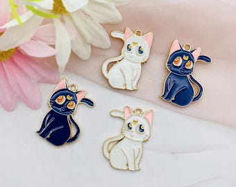 Cat Enamel Charm | White And Blue | Kawaii | Pendant For DIY Supplies | Jewelry Making Finding Accessories | Ref: Z25
