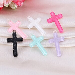 Cross Charms, Beautiful Cross Resin Pendant, Making Jewelry, Cruces Charms | Ref. P333