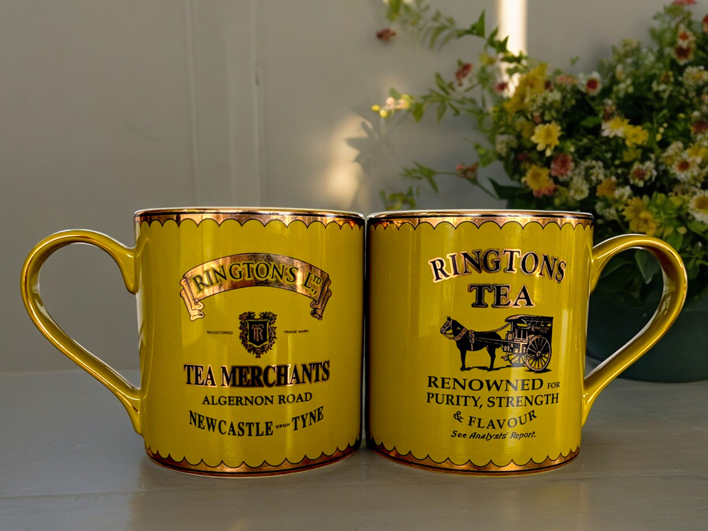 Vintage Rington's Tea Set: Gold Teapot and Mugs - Etsy UK