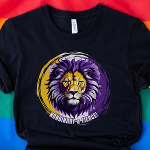 Ickebinär Lion Pride Shirt, HBTQ Enby Gift