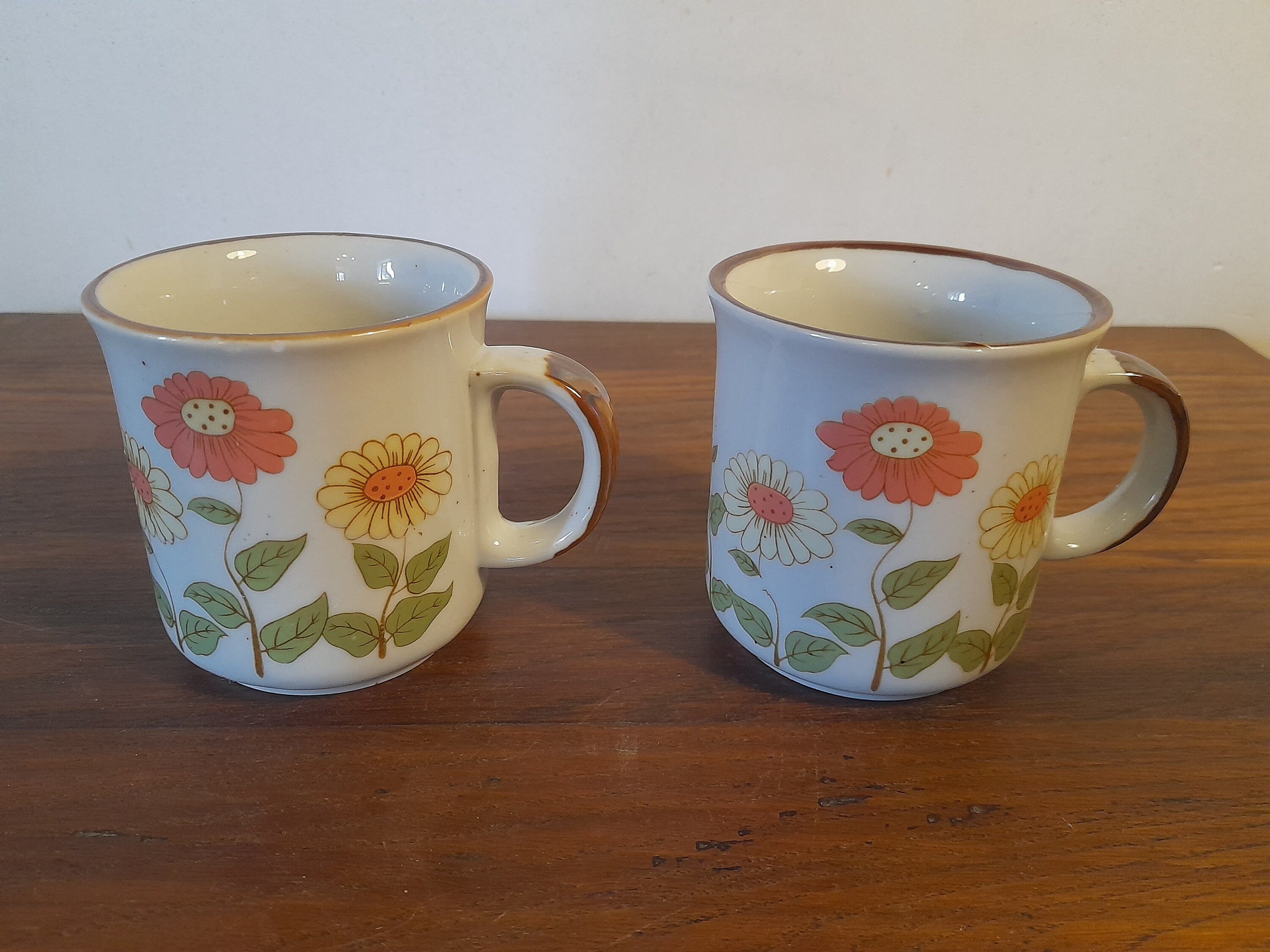 2 Mug en Grès Vintage Décor Fleurs Collection Bergère de France