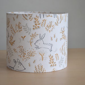 Paralume in cotone bianco cameretta per bambini animali del bosco conigli cerbiatti, lampada da tavolo coniglio per bambini, sospensione animali del bosco per bambini