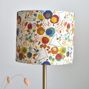 Round flower and bird fabric lampshade, floral print table lamp, suspension, fabric lampshade, fabric light fixture image 2