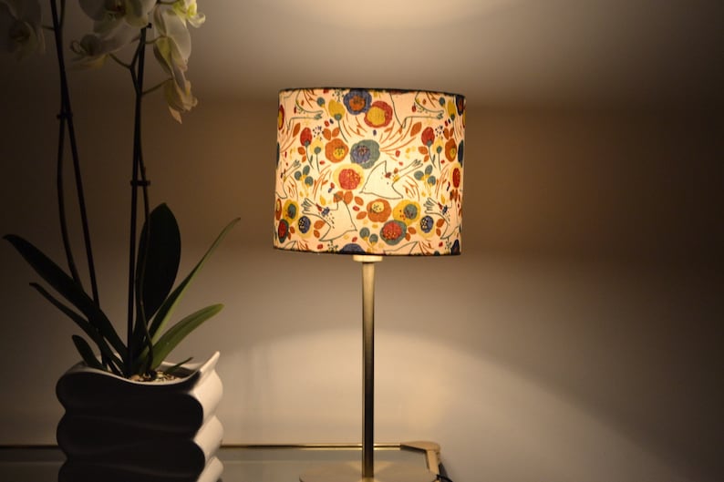 Round flower and bird fabric lampshade, floral print table lamp, suspension, fabric lampshade, fabric light fixture image 4