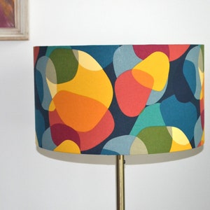 Retro printed cotton fabric lampshade, retro sixties pattern table lamp, living room suspension, ceiling light, multicolored cotton light fixture image 3