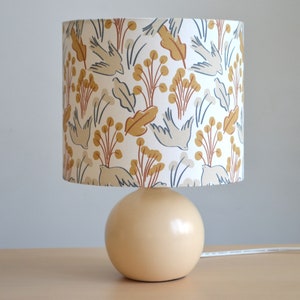 Table lamp cotton fabric white background printed blue bird and flowers, round bird lampshade, suspension, bird and flower light fixture