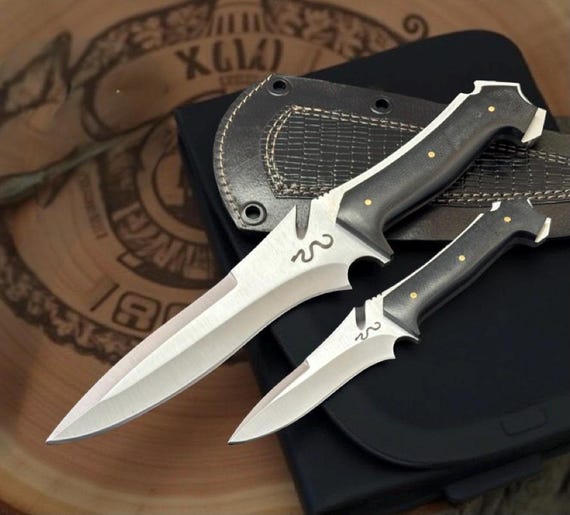 Handmade Jack Krauser Knife Replica | Leon Kennedy | RE4 | Resident Evil | Cosplay | Hunting | CAMPING |  Hand Forged Steel | Leather Cover