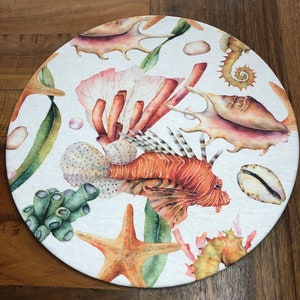 Interchangeable plate chargers - sea life inspired