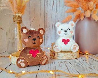 Bear key ring and his little heart | Plush | Plush | Gift idea | Valentine's Day | Valentine's Day