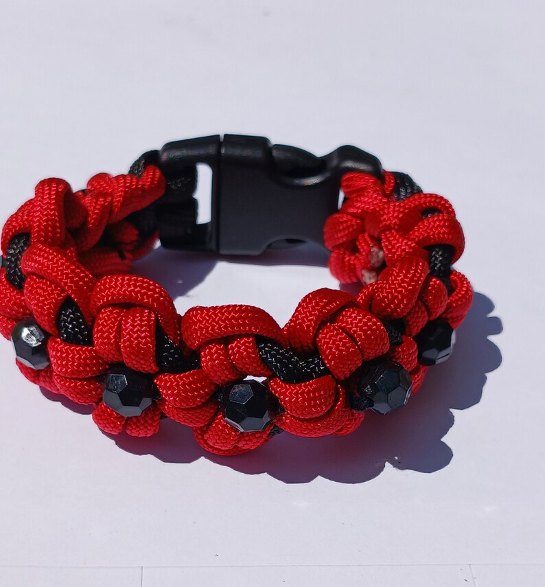 Red and Black 3D Flower paracord Bracelet, anklet
