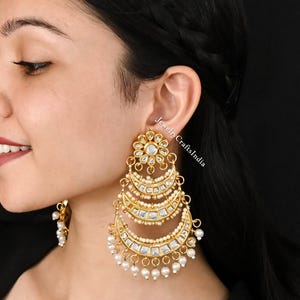 Große Kundan Ohrringe, Kundan Ohrstecker, Perlenohrringe, Kundan Schmuck, indische traditionelle Ohrringe, florale Ohrringe, Brautschmuck, baumeln