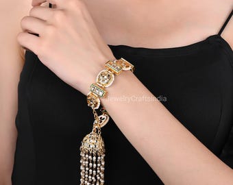 Kundan bracelet / Wedding Kundan kada / Indian Jewelry / Bridal Jewellery / Sabyasachi Inspired Kundan Bangles/ Kundan Jewelry
