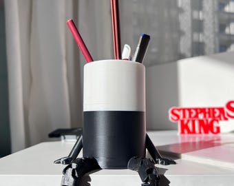 3D Printed Desk Buddy Pen Holder: Minimalist Office Decor