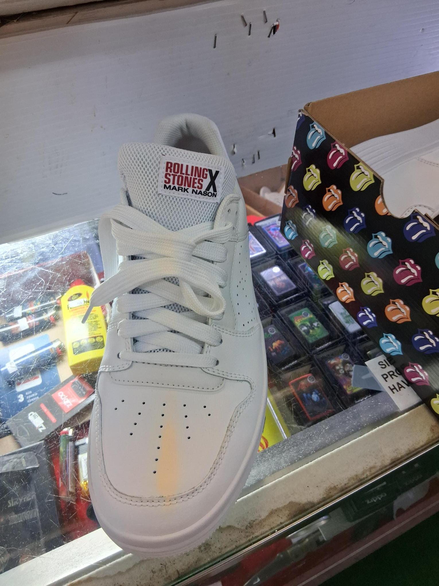 ROLLING STONES SKECHERS Mens Size 12 New Rare 2024 No Box Top