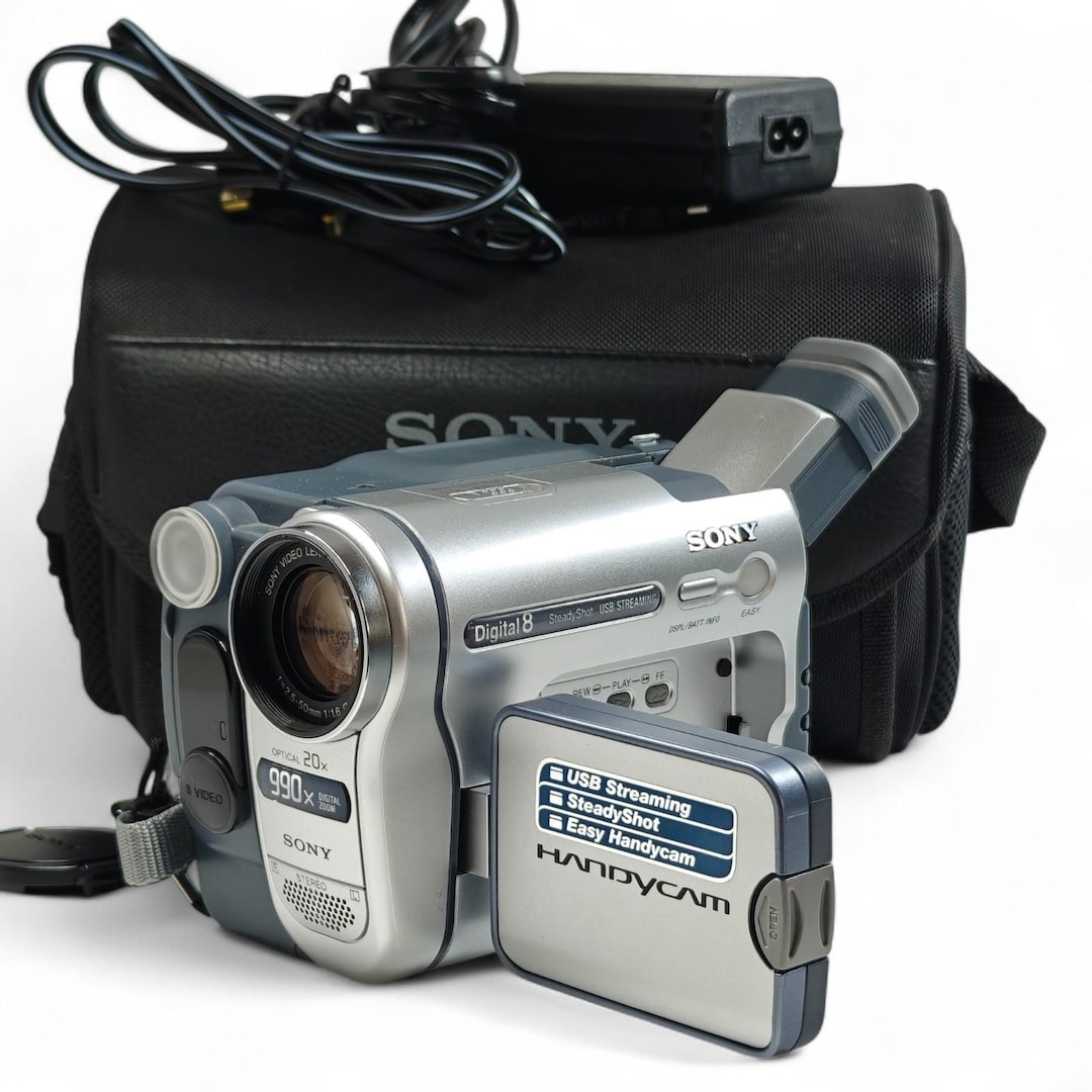 Sony Handycam DCRTRV255 Camcorder 20x Digital8 Tape Night Vision Video