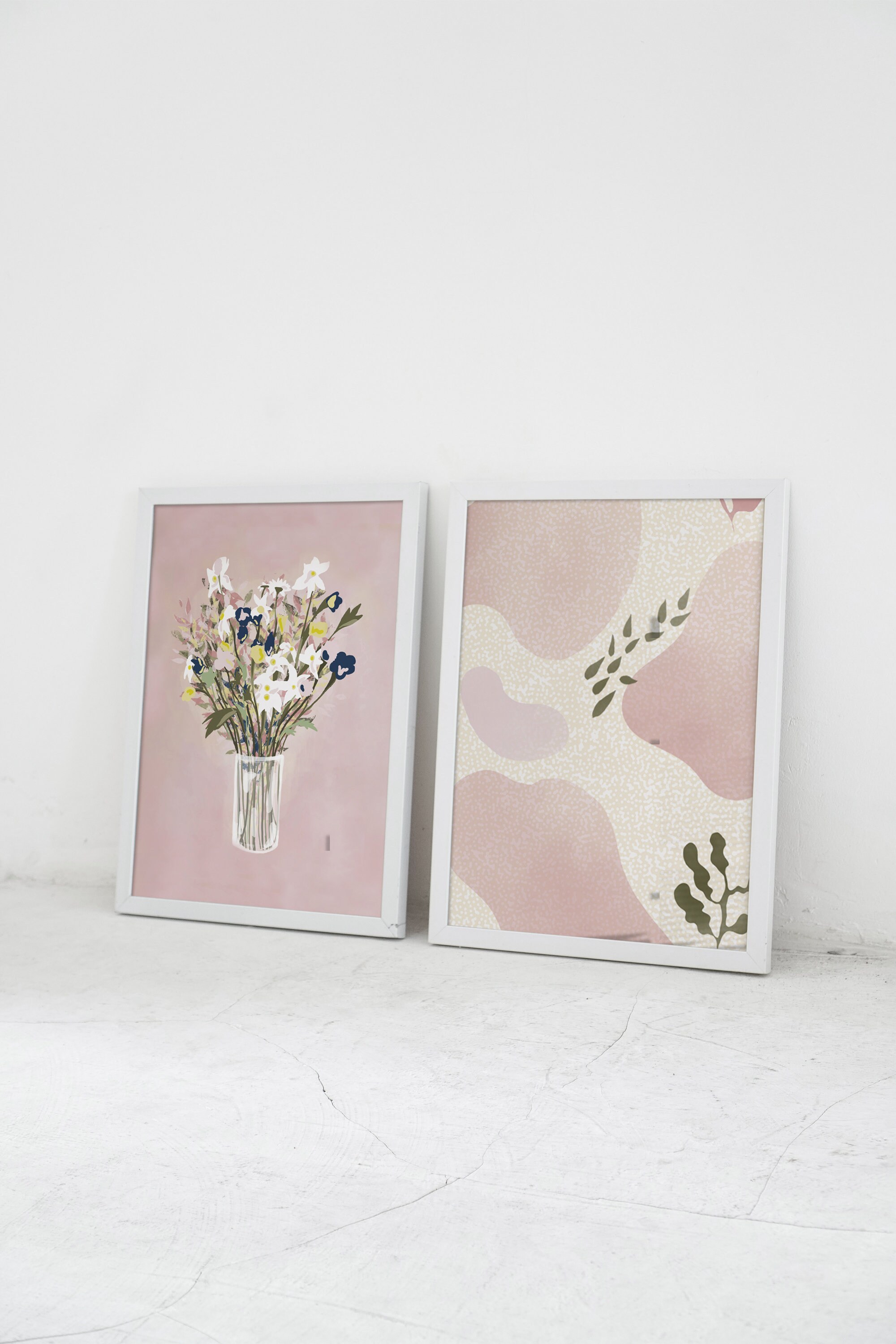 Lot - 2 Illustrations Floral