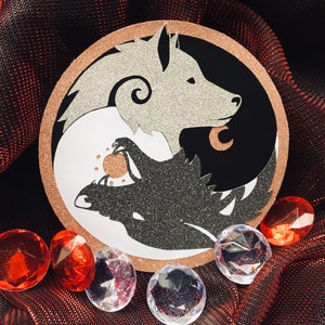 Yin und Yang Wölfe Aufkleber! Wolf Vinyl Aufkleber Aufkleber. Dauerhaft, wasserfest und kratzfest! (Schwarz, Weiß, Gold und Bronze)