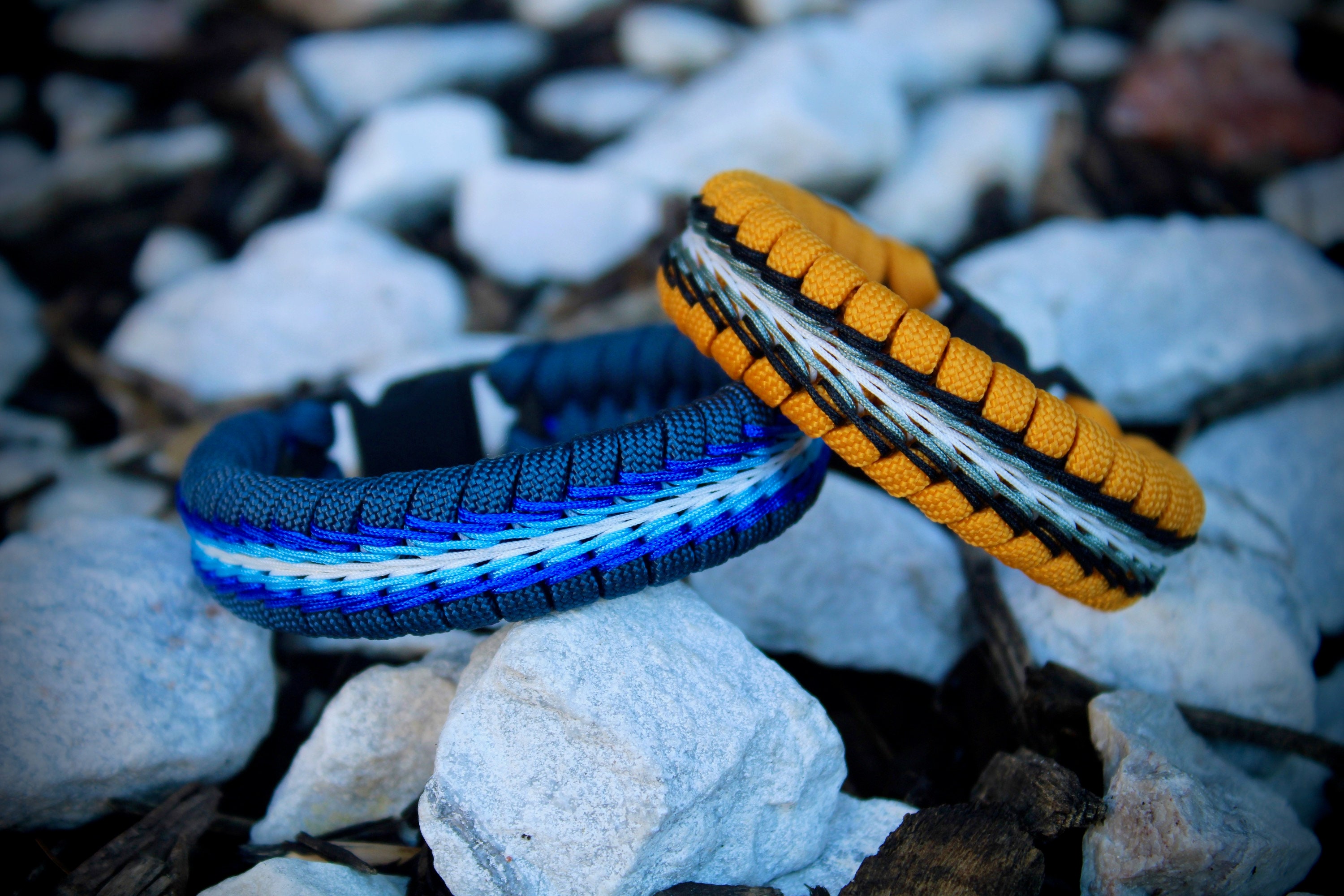 Custom Stitched Fishtail Paracord Bracelet (Solid Colors) 8