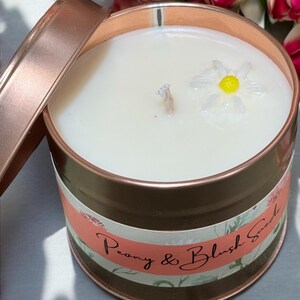 200g Copper Spring Candle - Peony & Blush Suede