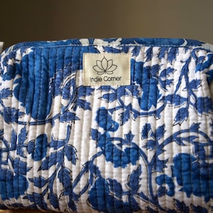 Trousse de toilette / Pochette matelassée / Trousse à maquillage / Motifs indiens / Blockprint / Idées cadeaux /Vanity Bleu blanc