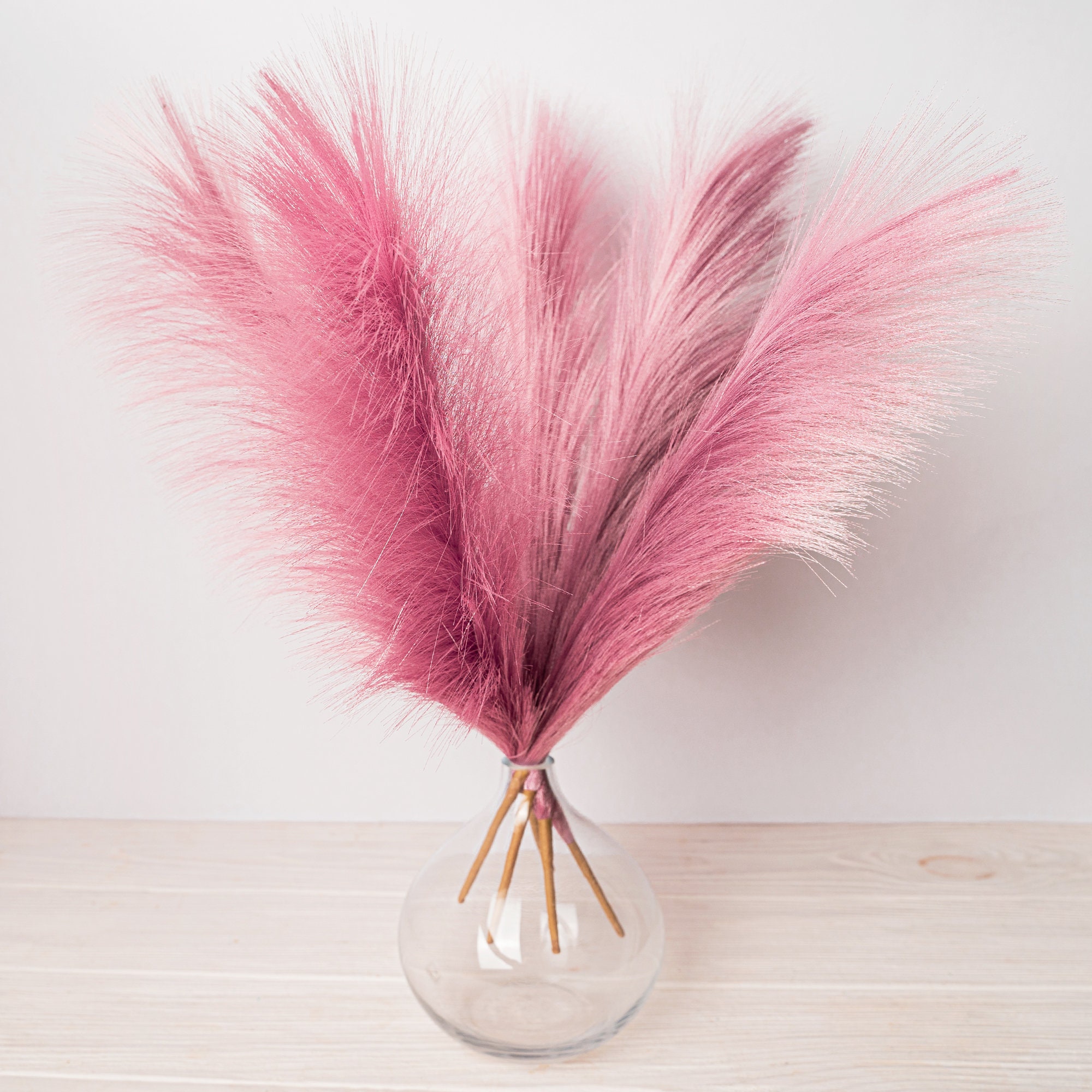 South Pillar - Dried Pink Pampas Grass Bouquet - 17.5 Inch - Palm Leave,  Fern, Bunny Tail Grass and Dried Flowers - Vase Not Included - Boho Wedding