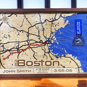 Houten kaart marathon Boston - aangepast