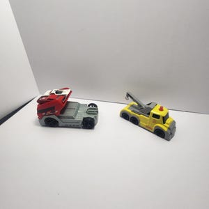 Carrinhos de brinquedo - Transportadores de carros - Semi - Caminhão semi - Carrinhos de brinquedo - Hotwheels - Carros