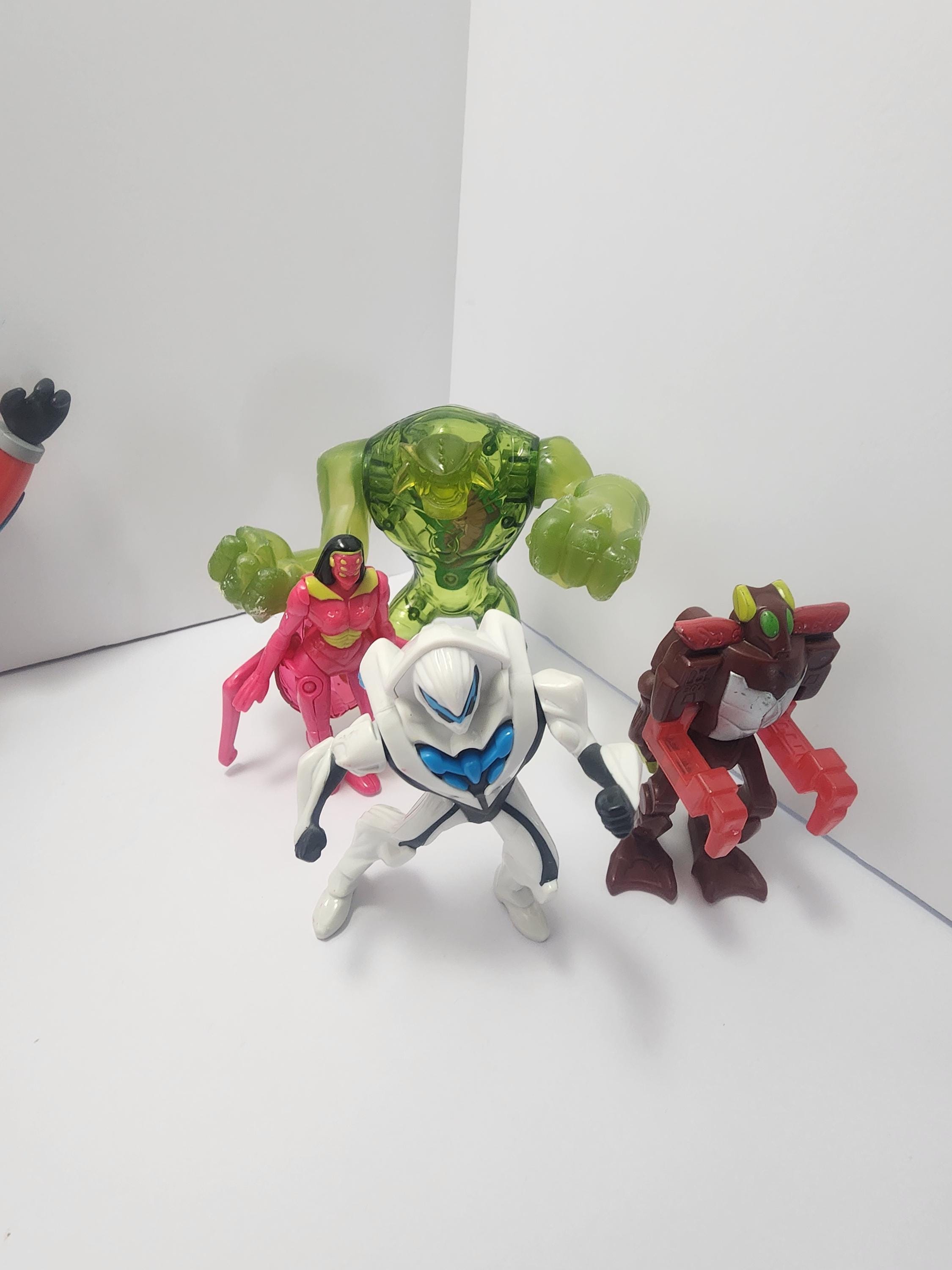 カトゥーンネットワーク ベン10 フィギュア 3体セット