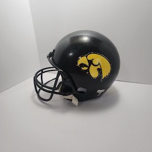 Ncaa Iowa Hawkeyes Football Helmet - Helmets - Football Helmet - Iowa Hawkeyes - Ncaa - College Sports - Football Gifts