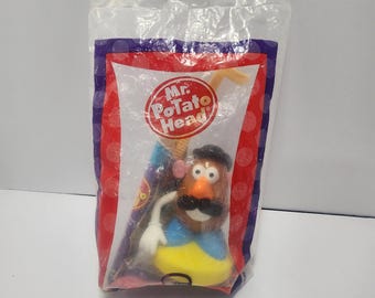 1998 Kid's Club Burger King Mr Potatoe Head Toy Story Figure SEALED - Kid's Club - Burger King Toys - Toy Story - Toy Story Toys - Mr Potato