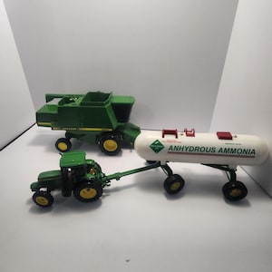 John Deere Tractor Toys - John Deere - Tractors - Toy Tractors - Farming - Farming Toys - Farm Toys - Anhydrous Tank - Trailors - Tanks