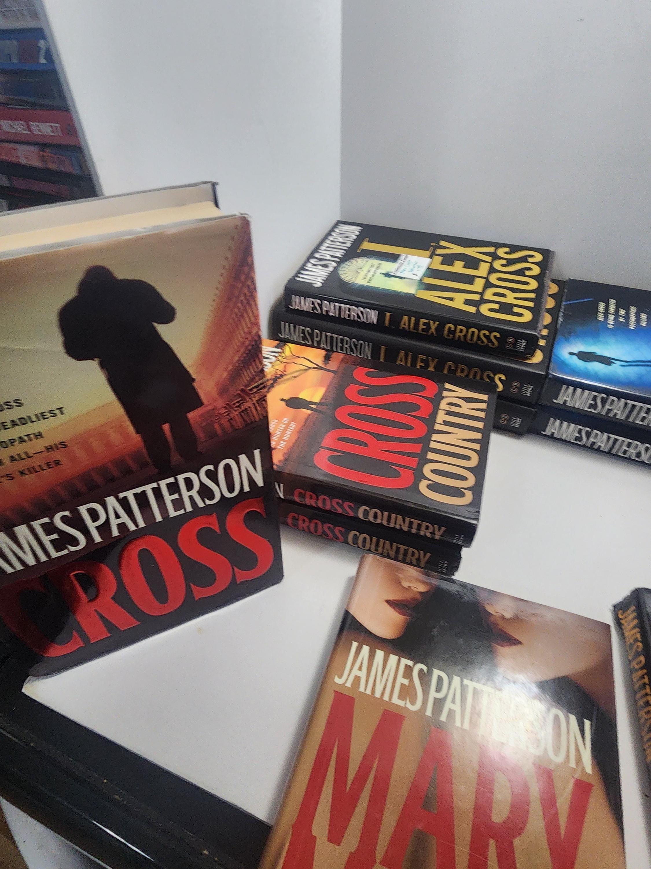 James Patterson Collection Bundle Bestseller | Mercari, image size:2250x3000