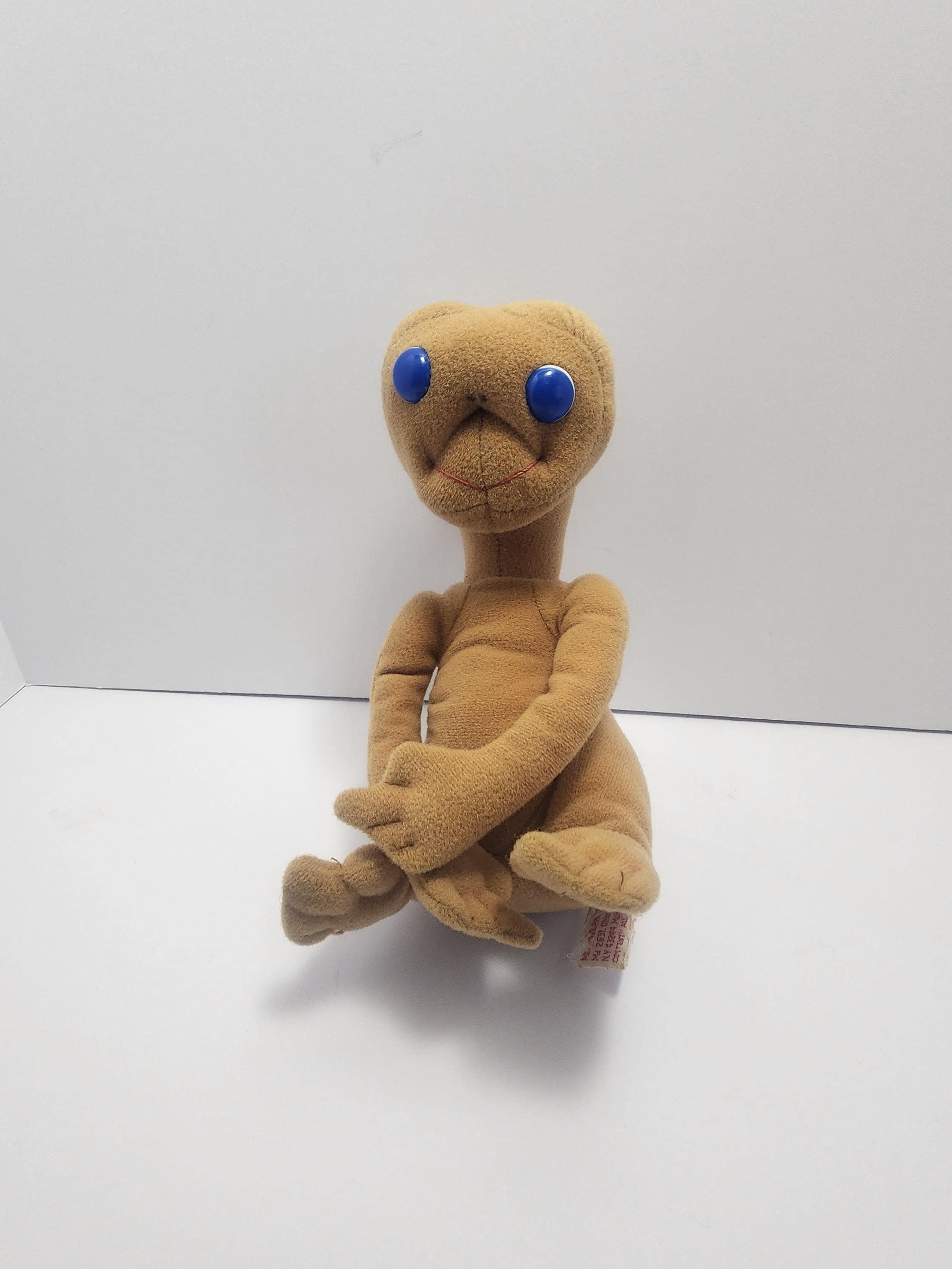 ET 1982 Showtime Stuffed Animal Plushie - Stuffed Animals