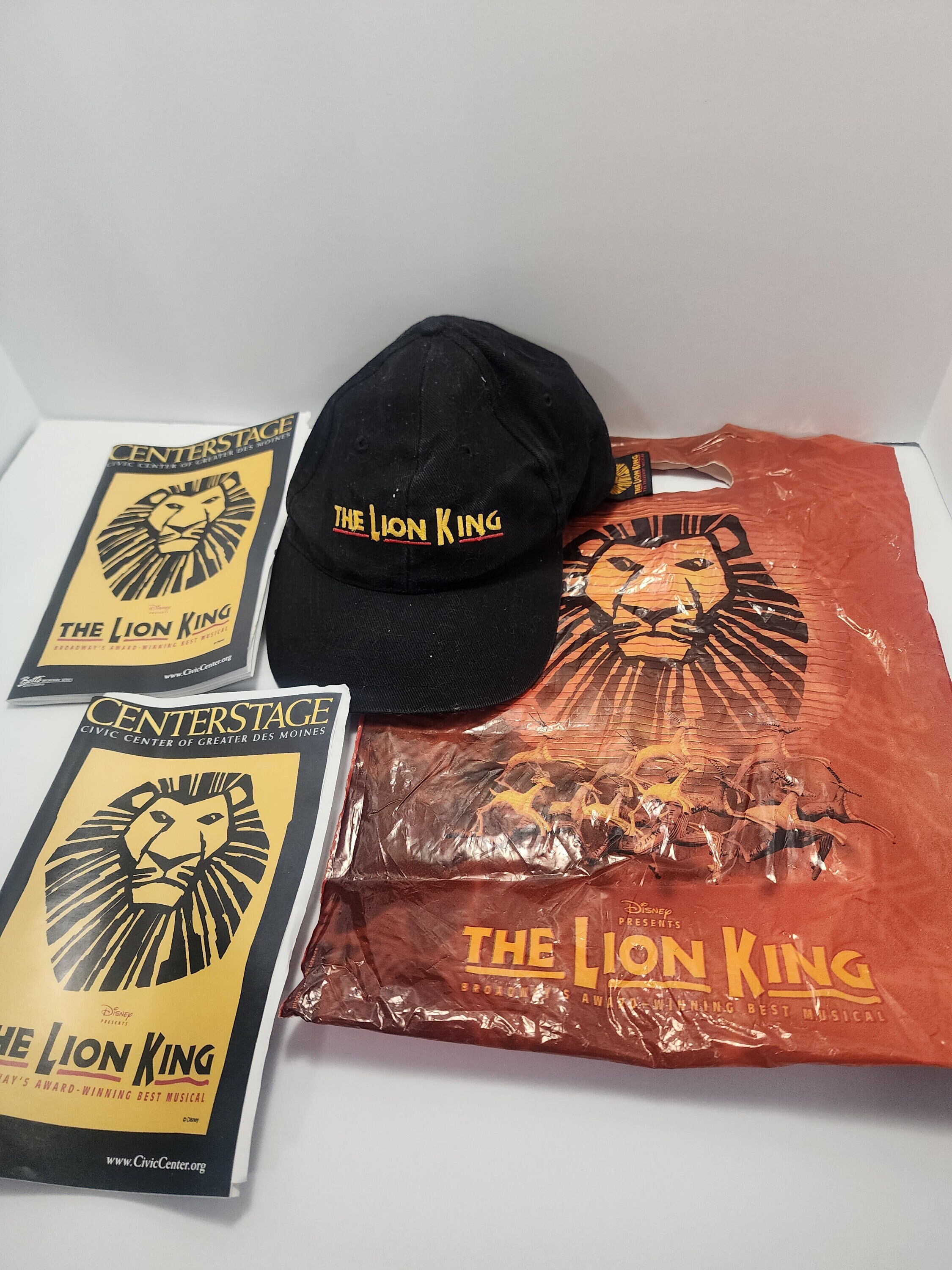 Disney Vintage the Lion King Musical Disney on Ice Hat Bag