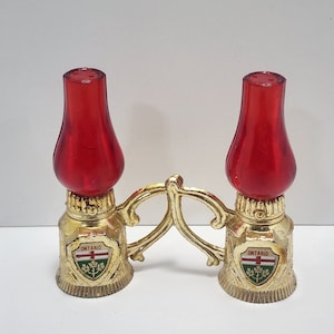 Salt And Pepper Shakers Vintage Souvenir Niagara Falls - Salt and Pepper - Niagara Falls - Souvenir  - Canada  - Niagara Falls Souvenir