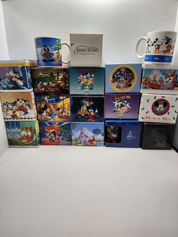 レトロDisney Retro Mug Cup Collection 木箱 2個 Disney Vintage 1980s 1990s Mugs With Box Great Details - Disney