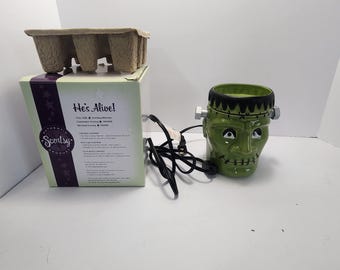 Scentsy Frankenstein He's Alive Warmer Pot - Warmers - Fragrances - Scentsy - Wax Melts - Frankenstein - Halloween - Monsters - Scentsy Pot