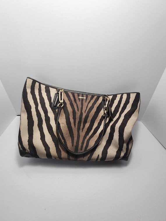 バッグ COACH SIG ZEBRA TOTE BAG PURSE SATCHEL バッグ COACH SIG ZEBRA TOTE BAG PURSE SATCHEL Coach Zebra Medium