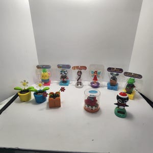 Elf Solar Figure - Christmas - Christmas Figures - Christmas Decor - Solar Figures - Solar Dancers - Christmas Solar - Christmas Decor